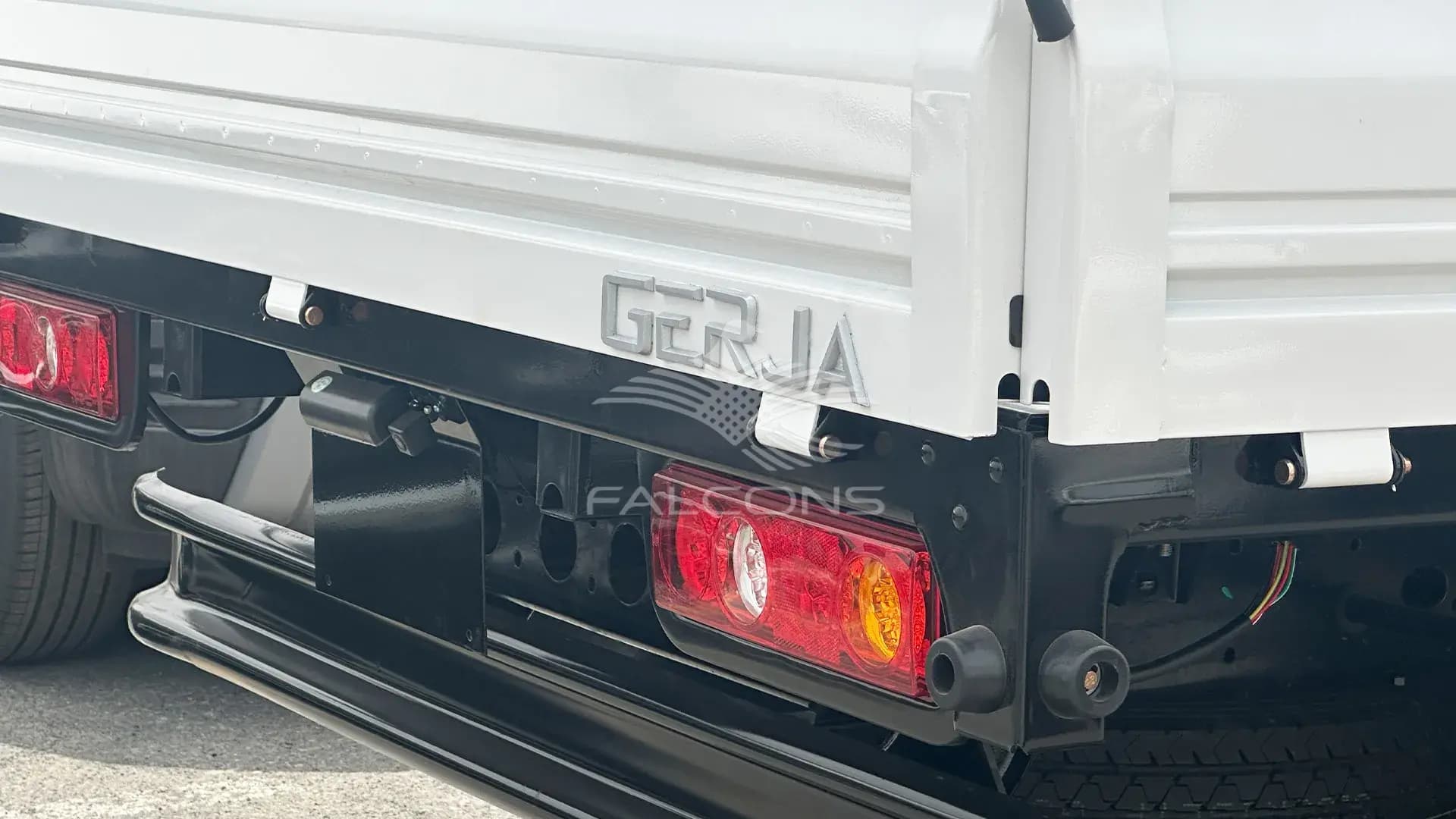 2771CC 2WD ISUZU ENGINE 2T PAYLOAD CARGO MT - Image 27