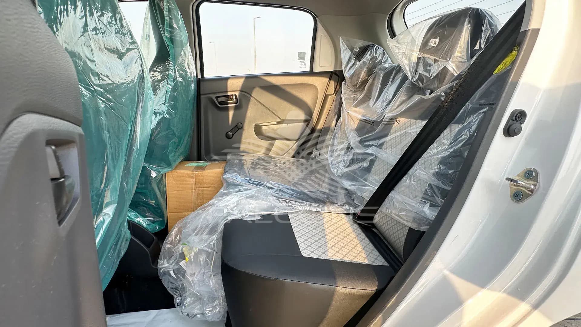 1.0L GLX DA2 9khz MT FMC - Image 13