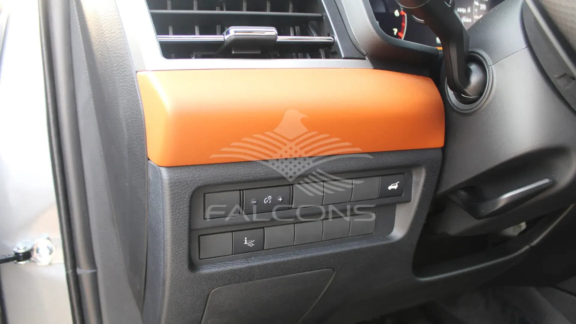 2.5L 4WD AT - Image 16