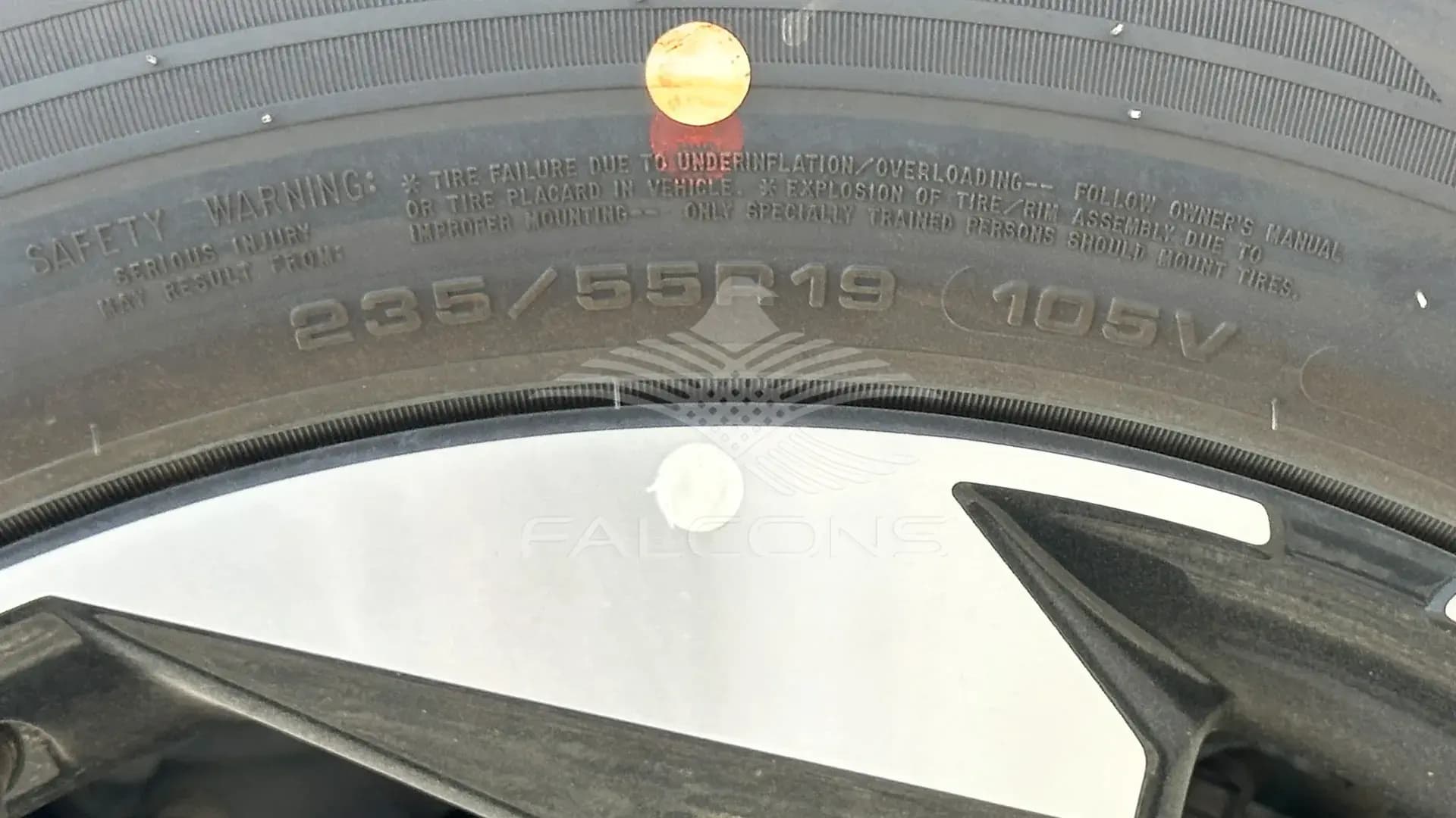 2.5L 2WD Panoramic S.Roof AT - Image 8