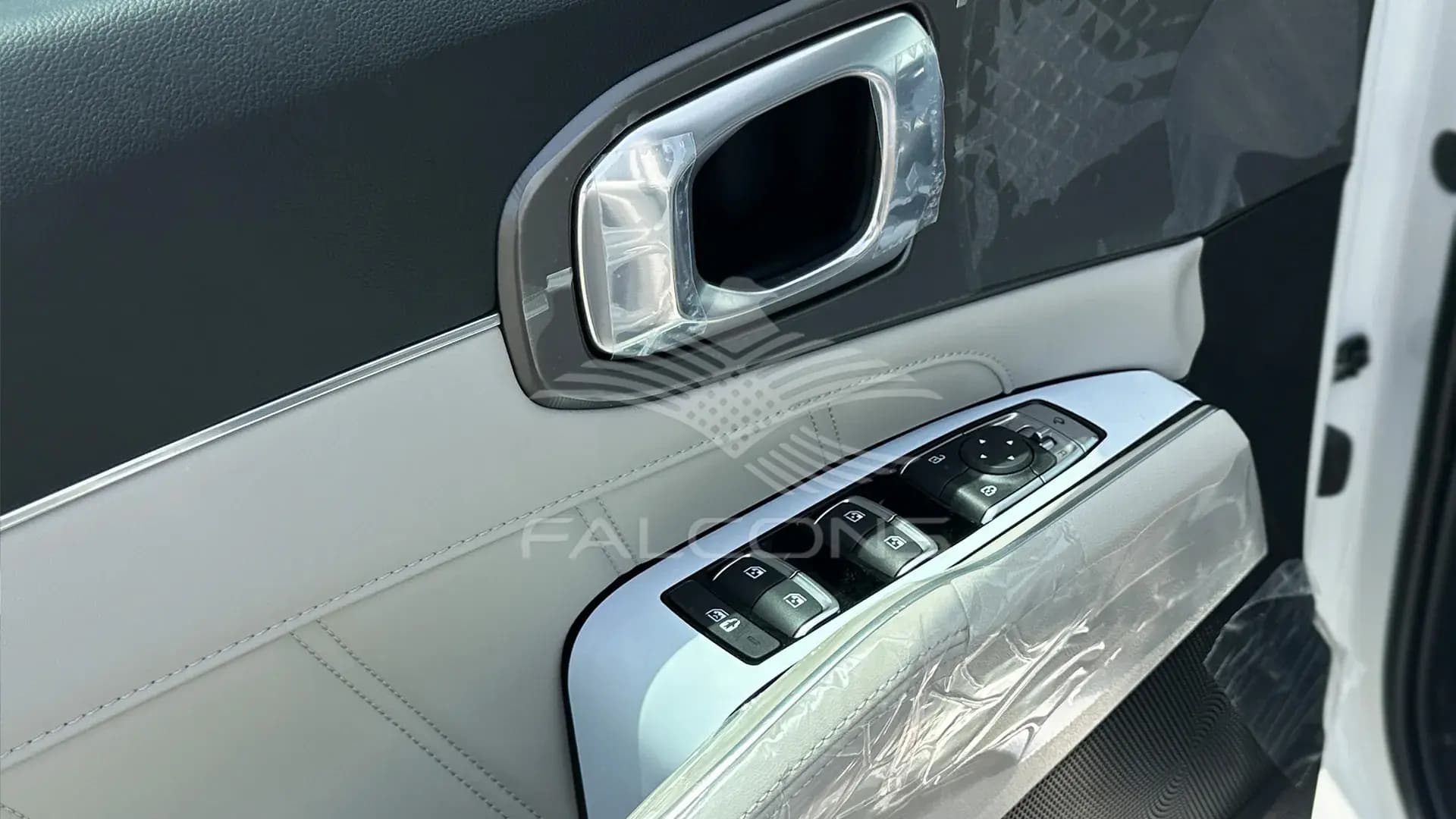 2.5L 2WD Panoramic S.Roof AT - Image 9