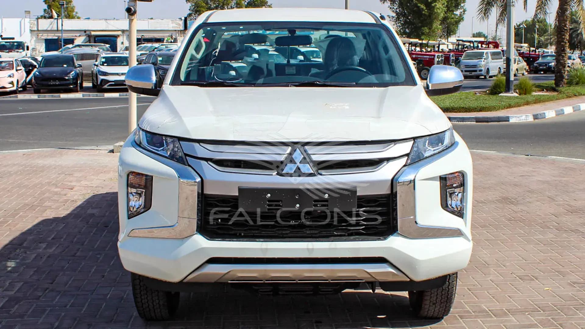 2.5L D DC 4WD CHROME MT - Image 8