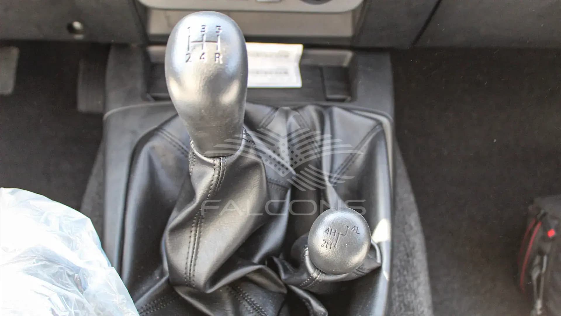 2.5L D DC 4WD CHROME MT - Image 17