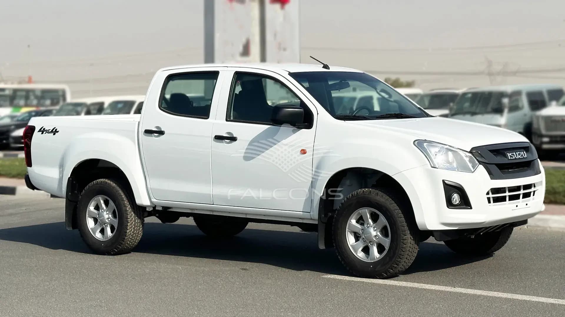 2.5L D DC 4x4 PWR A/W MID MT - Image 5
