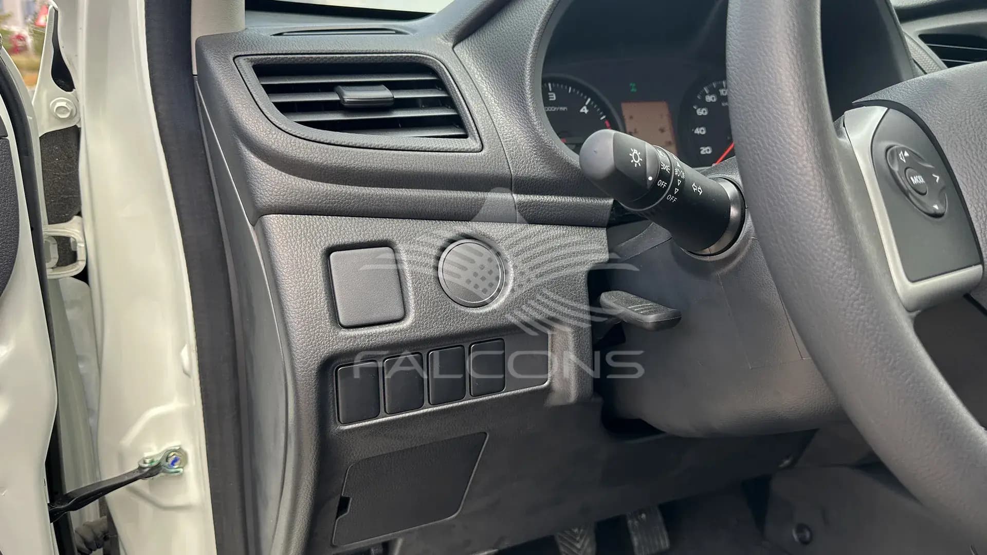 2.5L D SC 4WD GL MT - Image 13