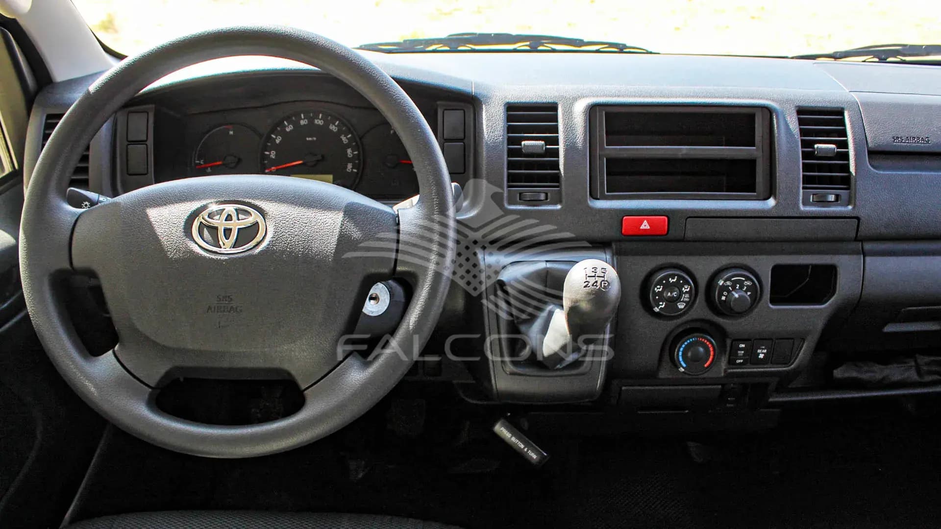 2.5L GLS VAN AC STD MT - Image 17