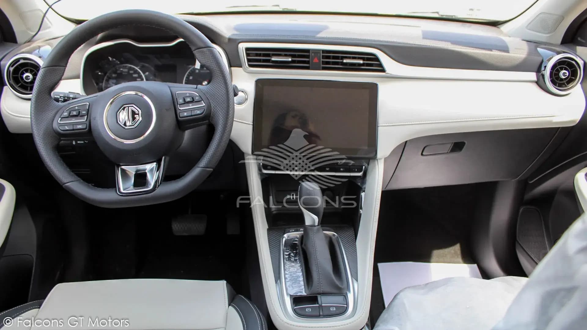 1.5L AT 2024 LUX - Image 15