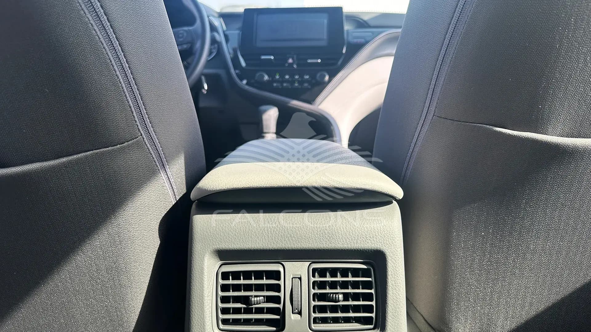 2.5L LE 5 seater AC - DAB ABS AT - Image 16