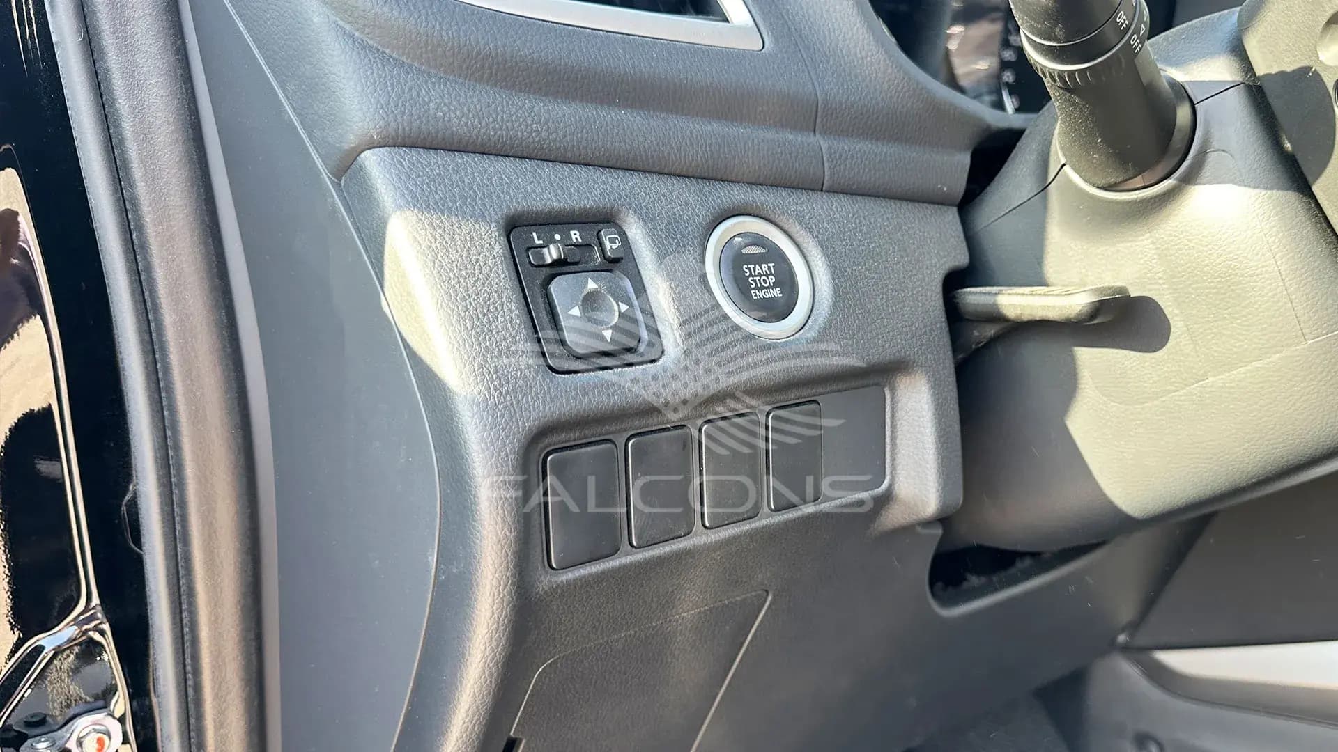 2.5L SPORT GLX 4WD DIESEL 5AT - Image 10