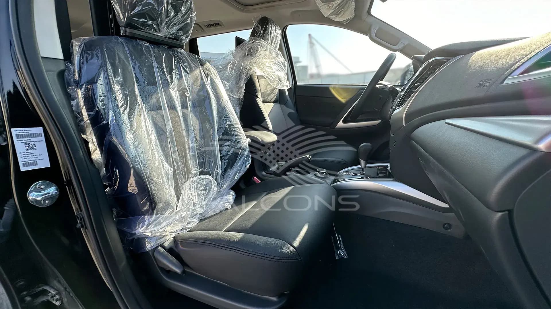 2.5L SPORT GLX 4WD DIESEL 5AT - Image 14