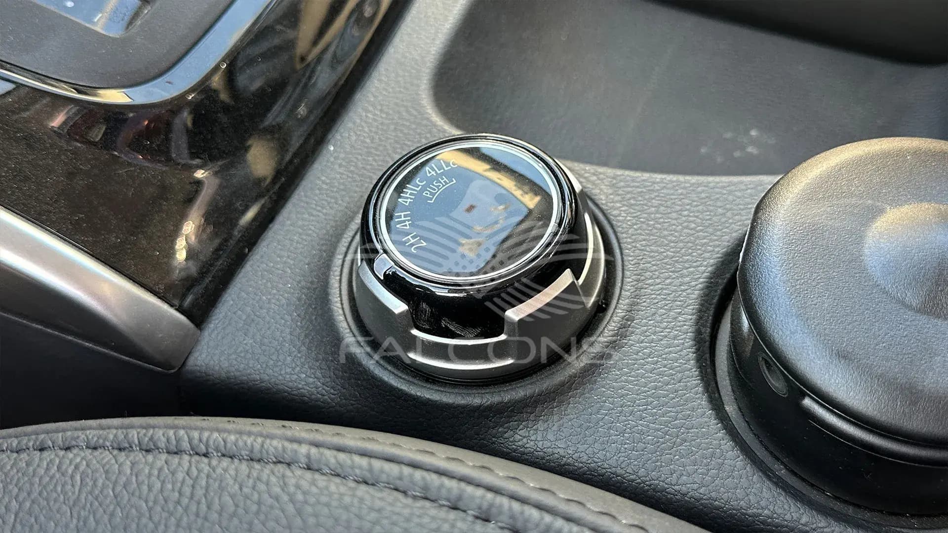 2.5L SPORT GLX 4WD DIESEL 5AT - Image 19