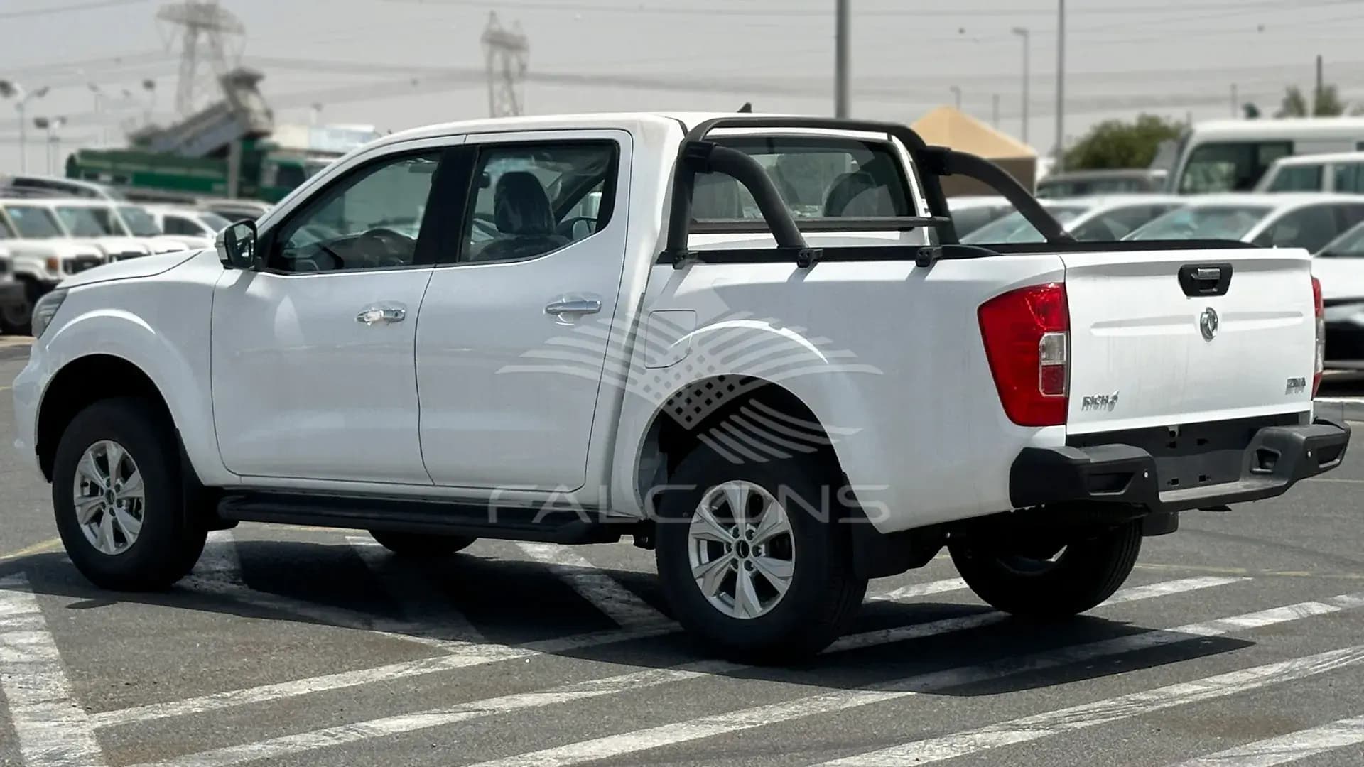 2.5L STD 4x4 5MT - Image 2