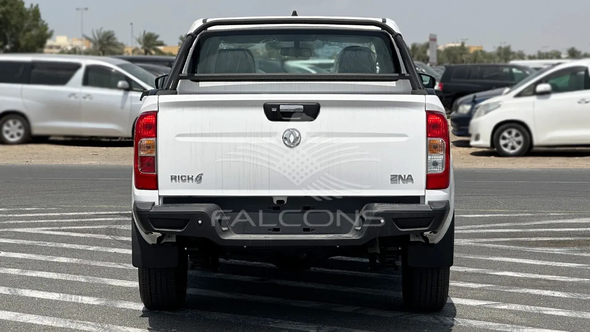 2.5L STD 4x4 5MT - Image 3