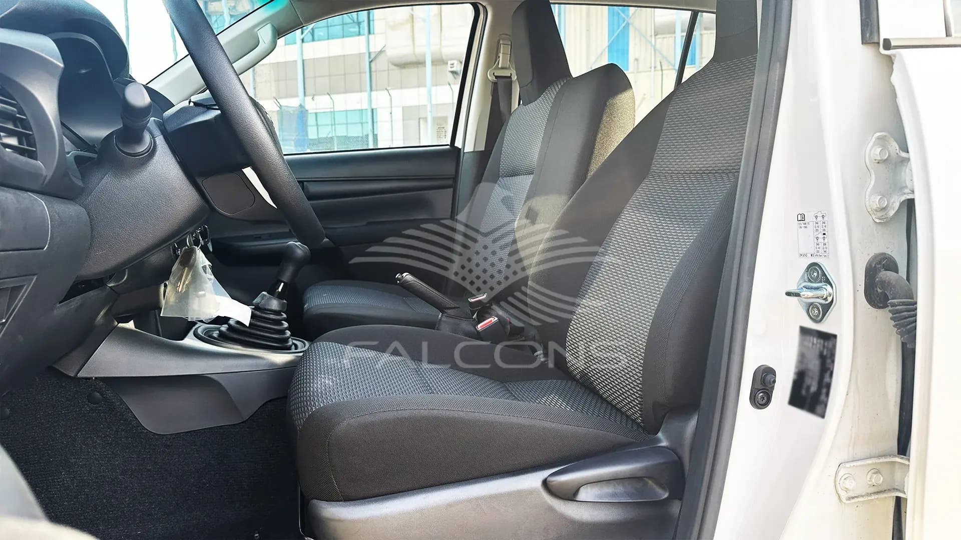 2.7L COUNTRY DC 4WD MT - Image 10