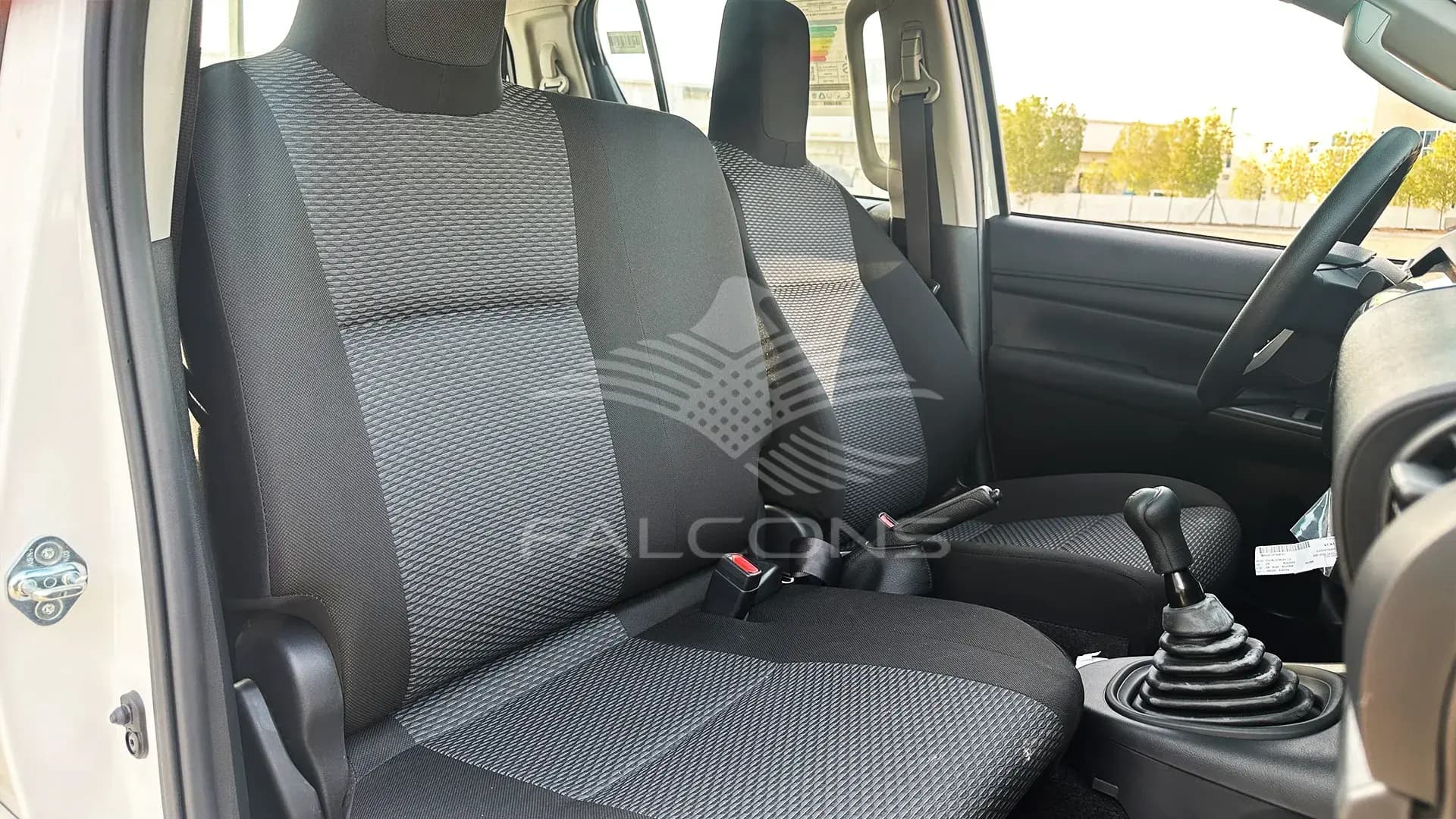 2.7L COUNTRY DC 4WD MT - Image 14