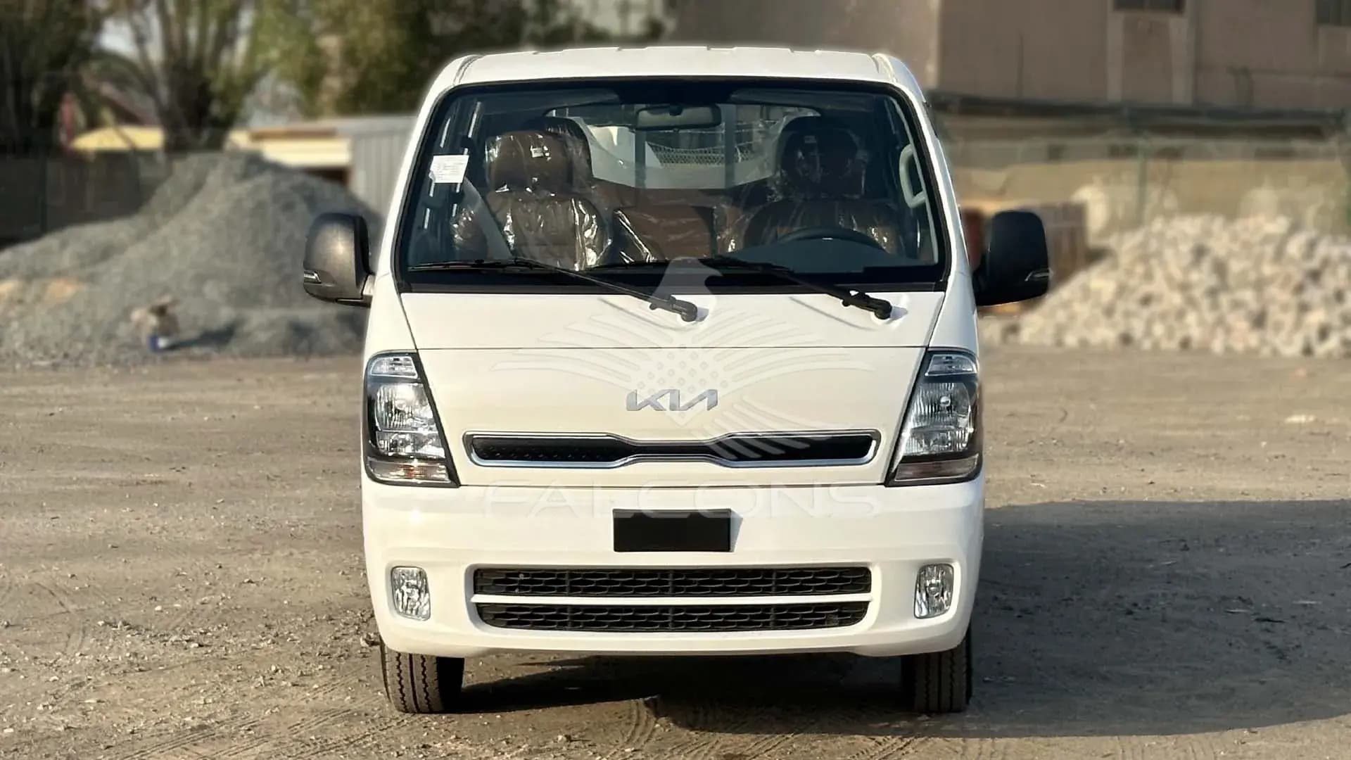 2.7L DOUBLE CABIN D MT - Image 6