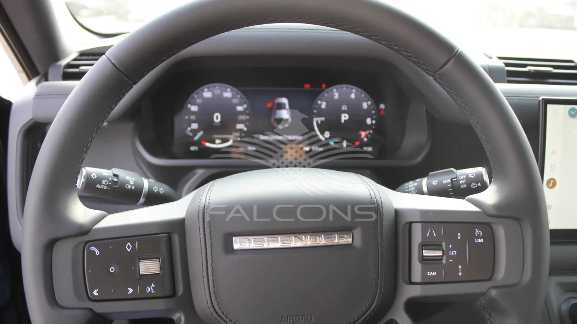 3.0L 110 P400 X EDITION AT - Image 18