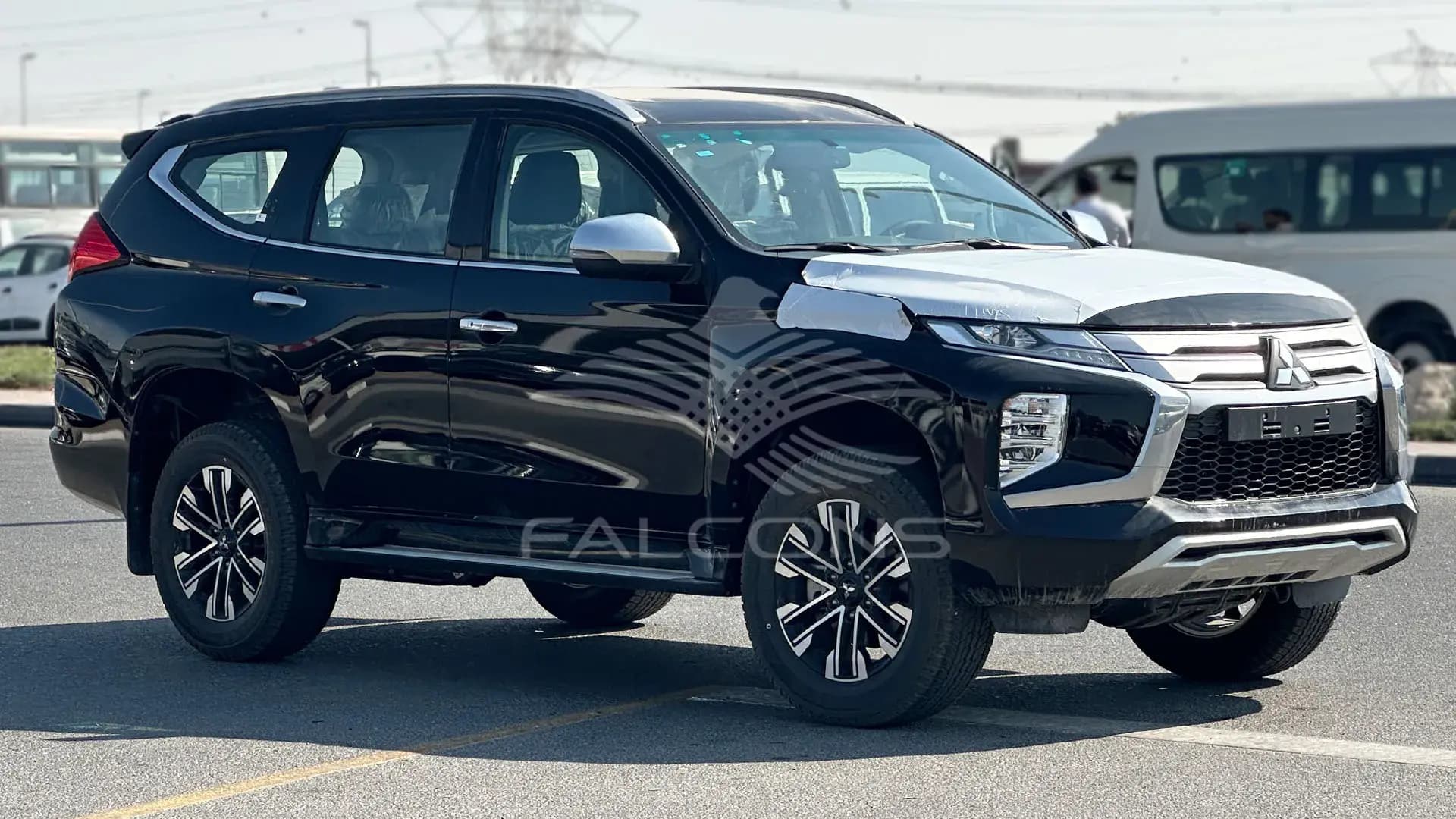 3.0L SPORT MID 4WD 7-STR GCC Specs AT - Image 5