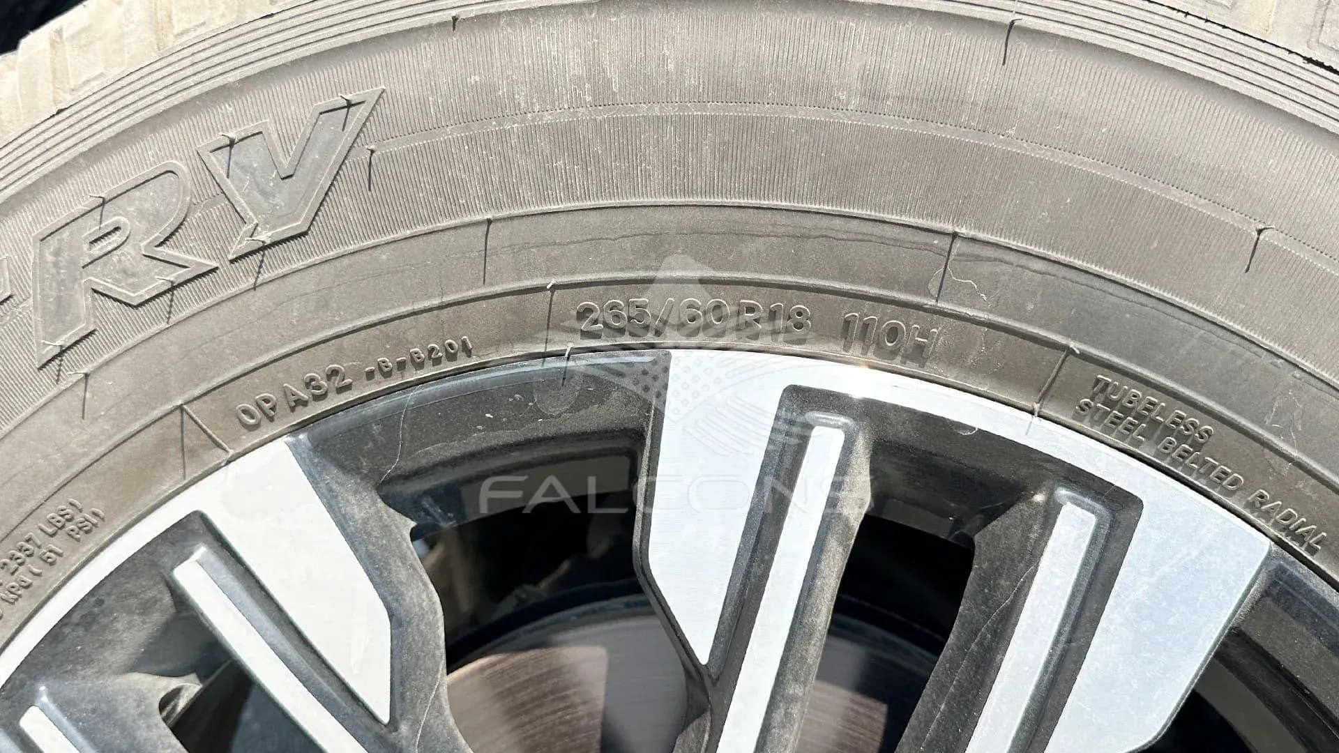 3.0L SPORT MID 4WD 7-STR GCC Specs AT - Image 8