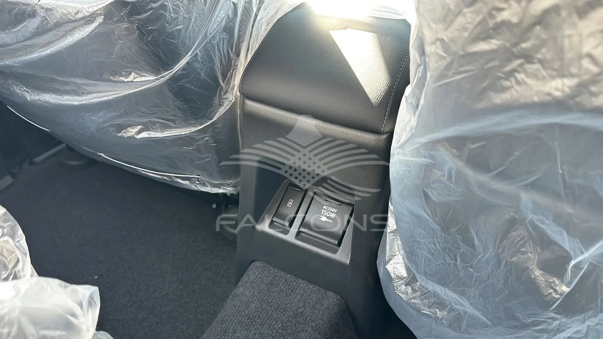 3.0L SPORT MID 4WD 7-STR GCC Specs AT - Image 17