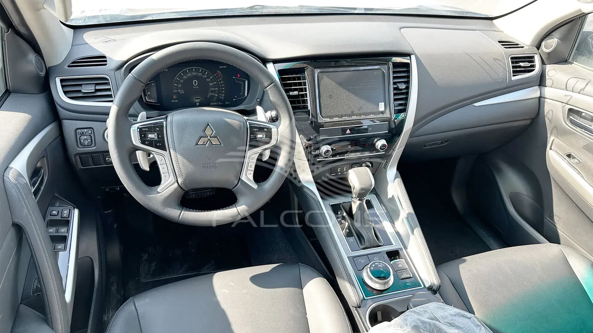 3.0L SPORT MID 4WD 7-STR GCC Specs AT - Image 18