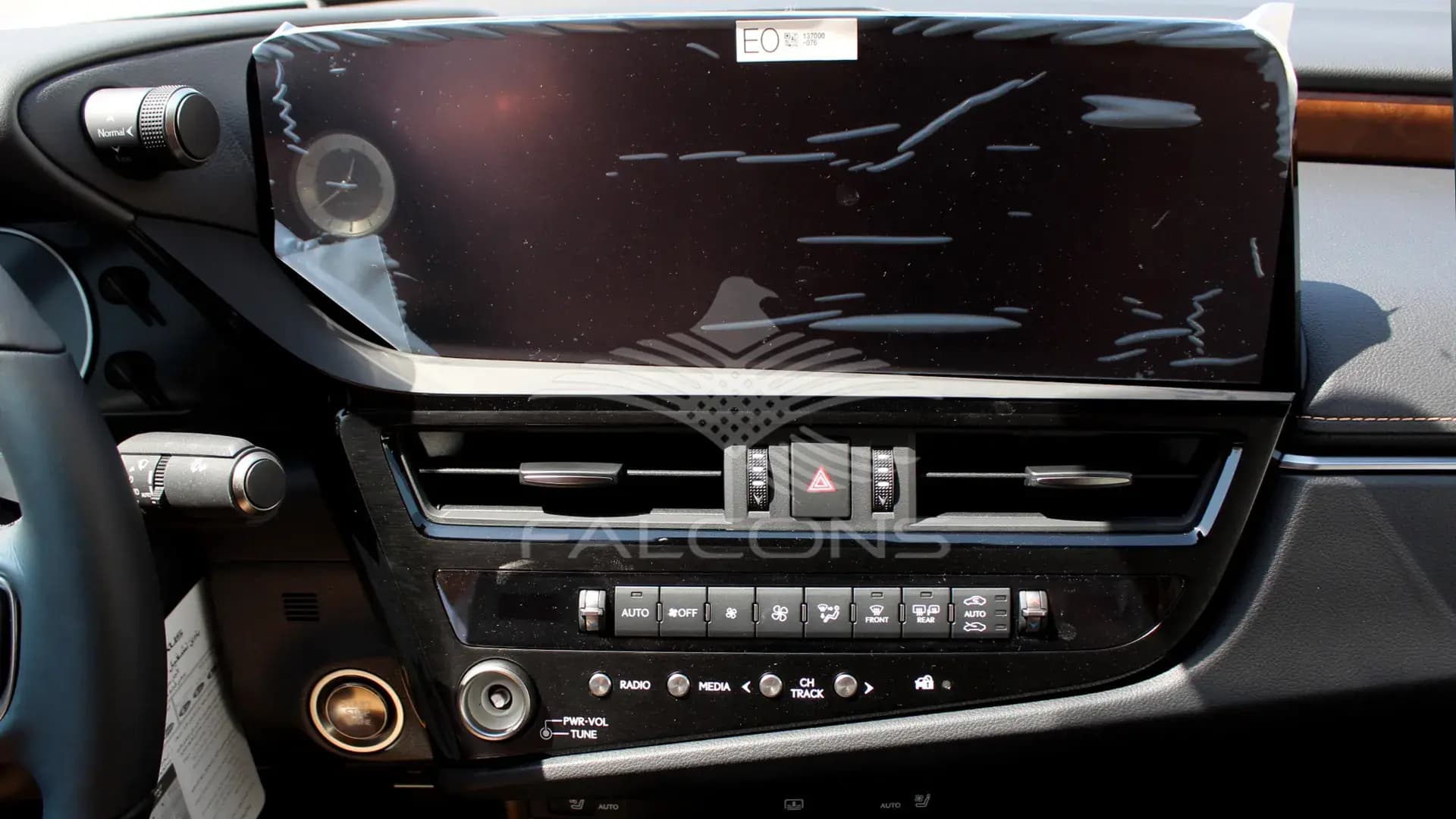 3.5L SIGNET AT - Image 20