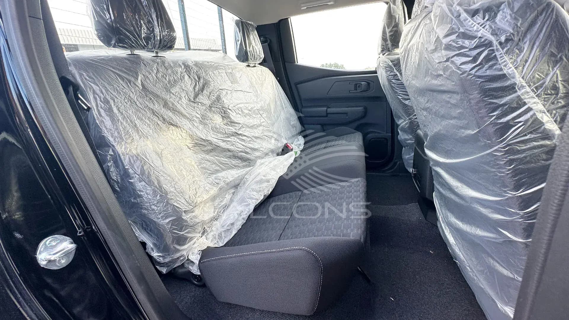 2.4L P DC 4WD GLS MT - Image 14