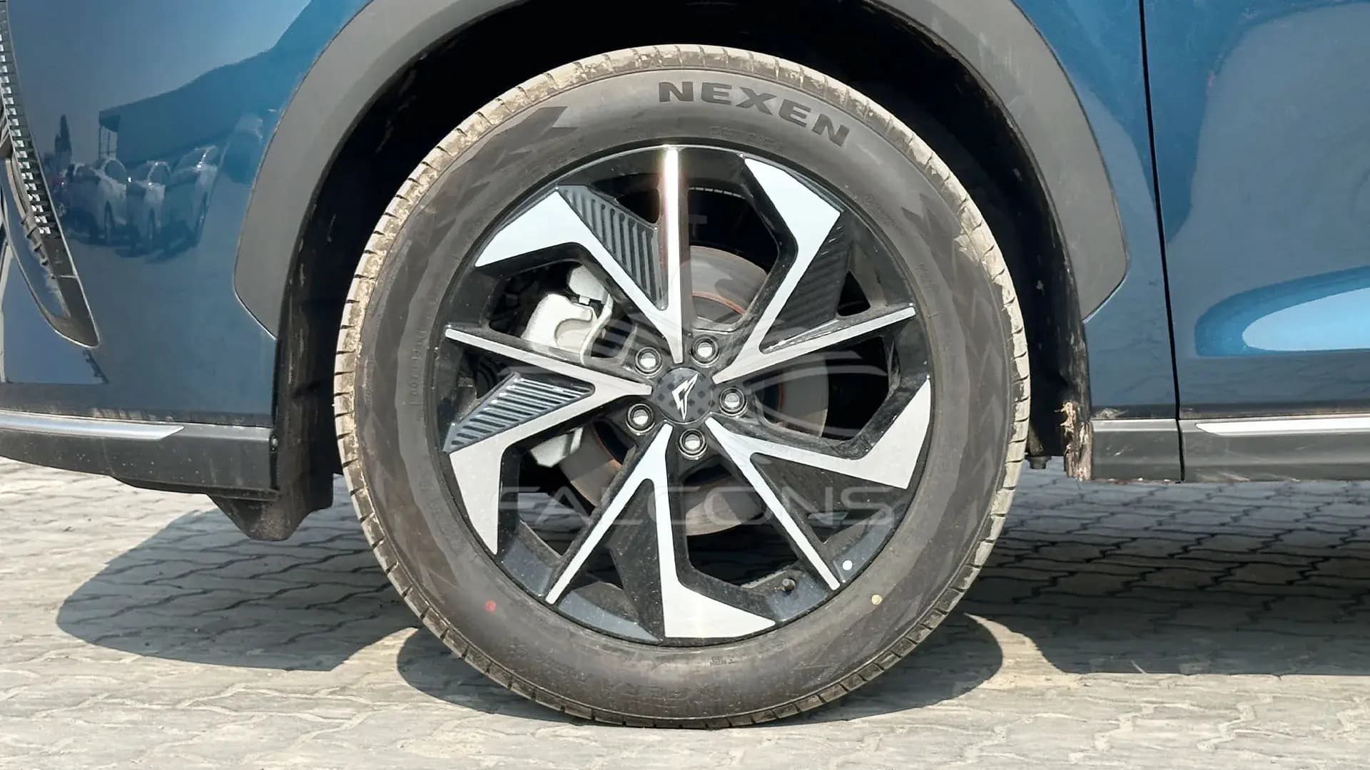 1.6T Flagship VERSION 7 SEATS AT - Image 11