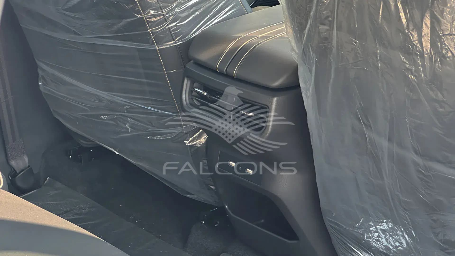 1.6T Flagship VERSION 7 SEATS AT - Image 19