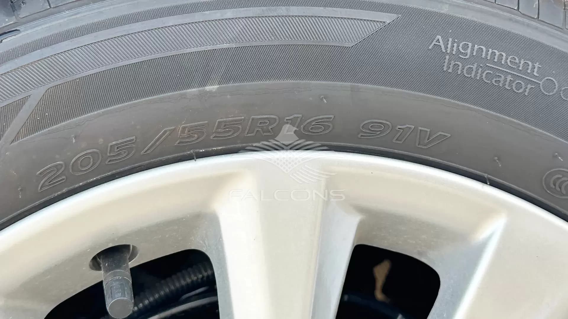 1.8L Hybrid ELITE AT - Image 8