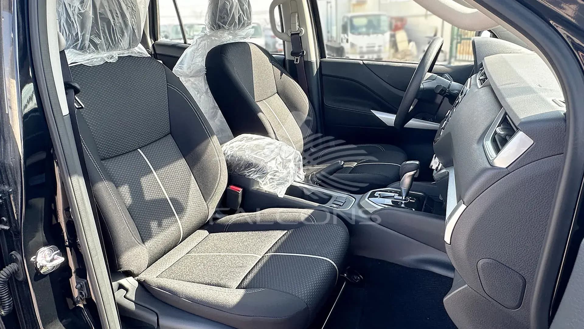 2.5L 4WD SE 7AT - Image 10