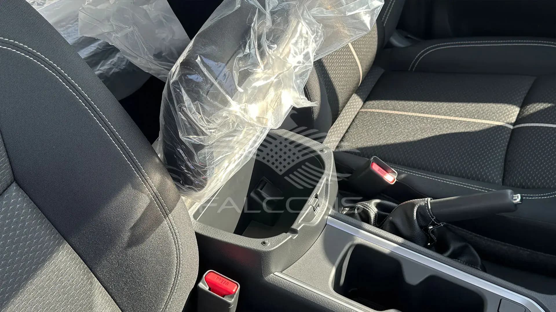 2.5L 4WD SE 7AT - Image 16