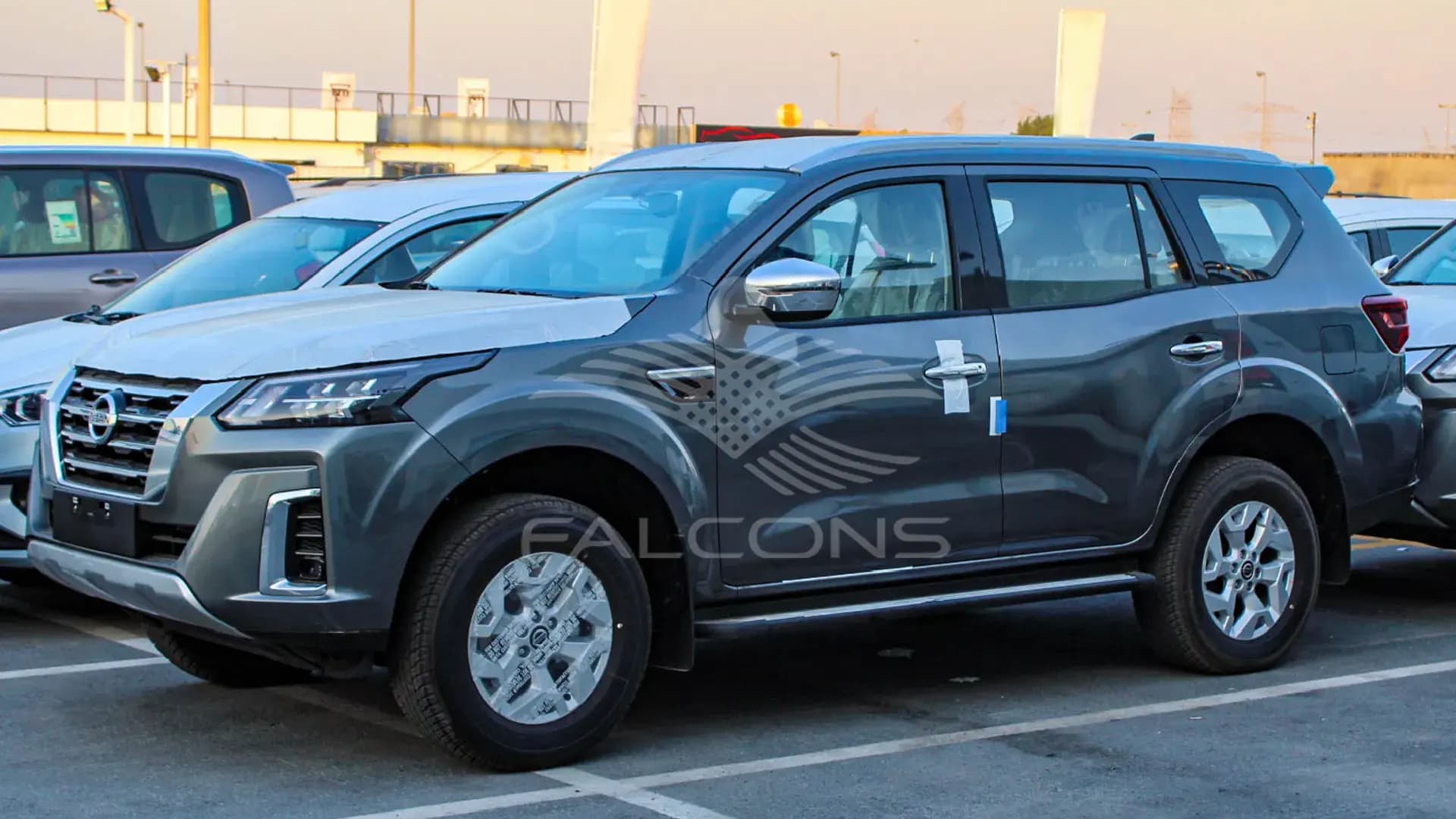 2.5L 4WD TITANIUM 7AT - Image 2