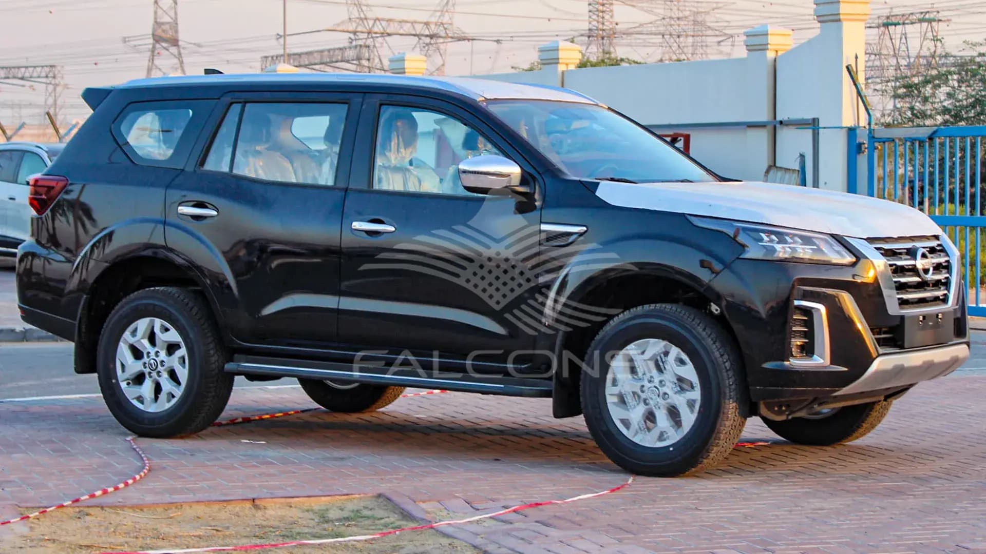 2.5L 4WD TITANIUM 7AT - Image 8