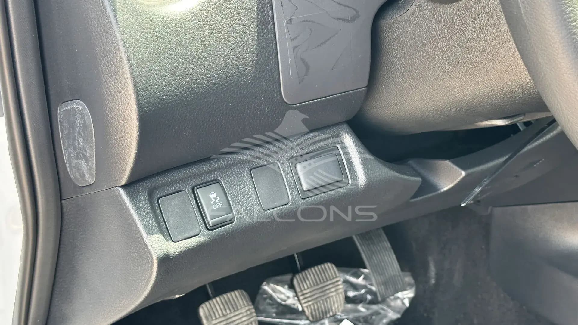 2.5D XE D23 4X4 DC PLUS MT - Image 14