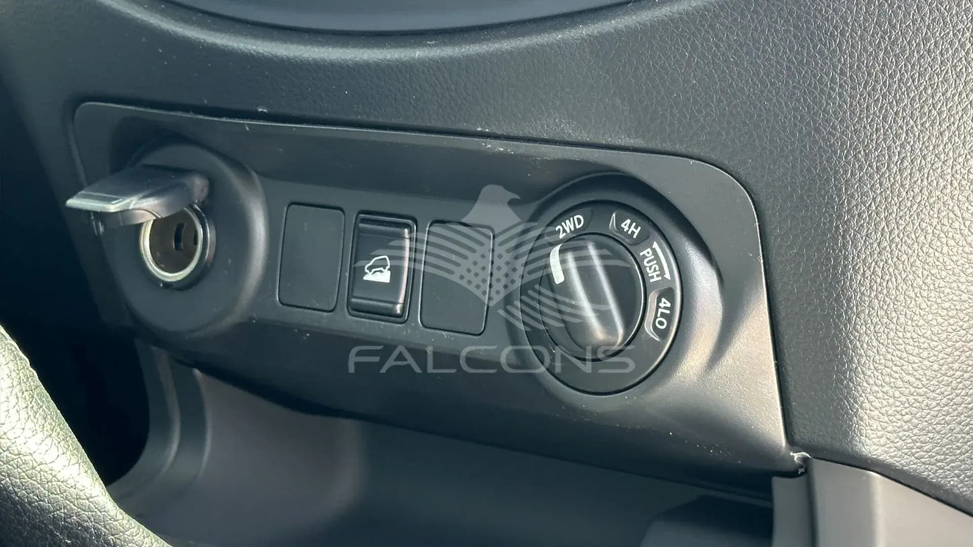 2.5D XE D23 4X4 DC PLUS MT - Image 16