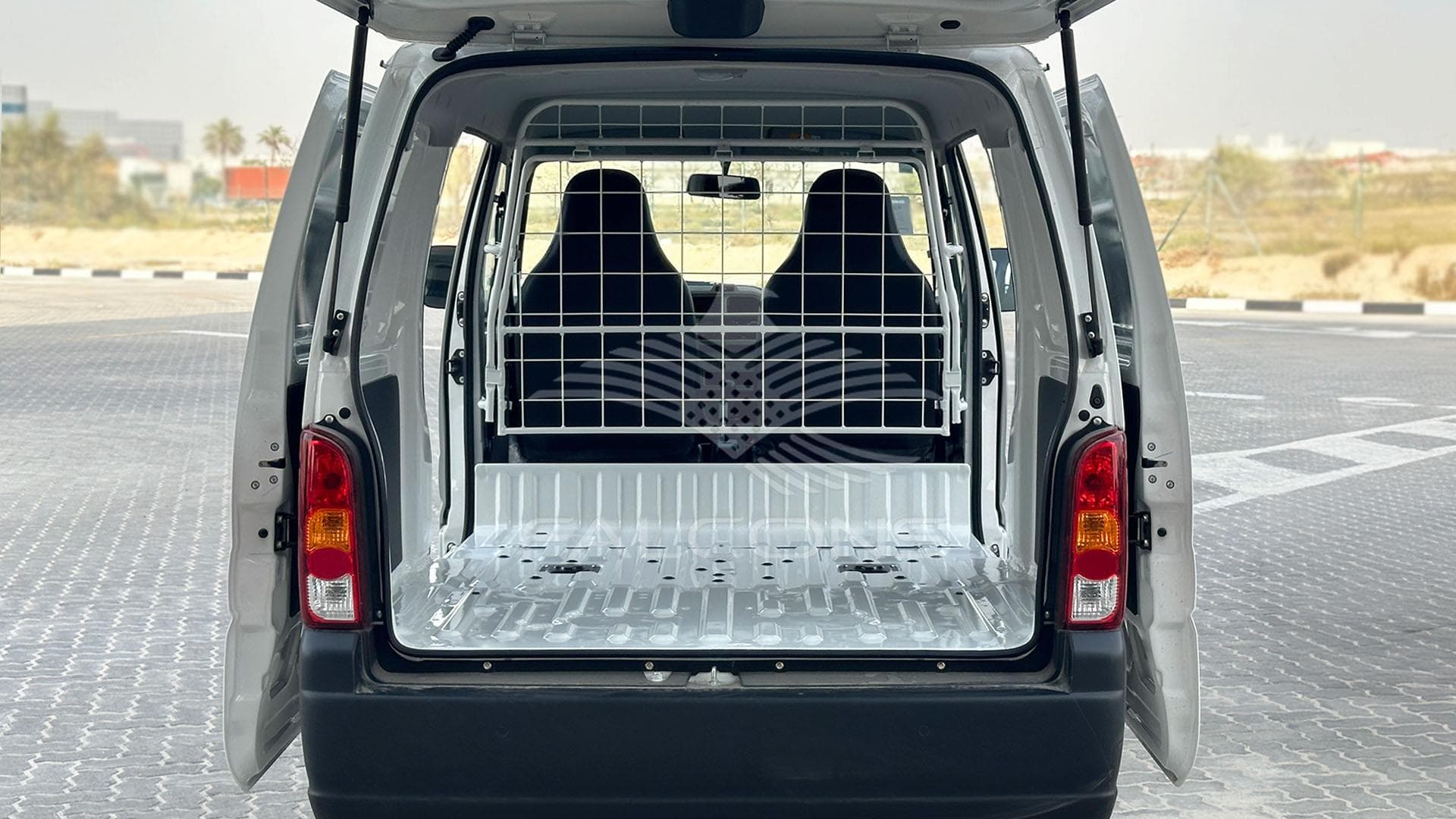 1197 cc K12N 2 STR CARGO MT - Image 16