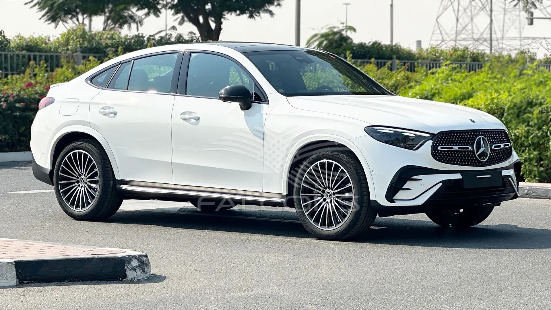 2.0L 4MATIC Coupe AT - Image 6