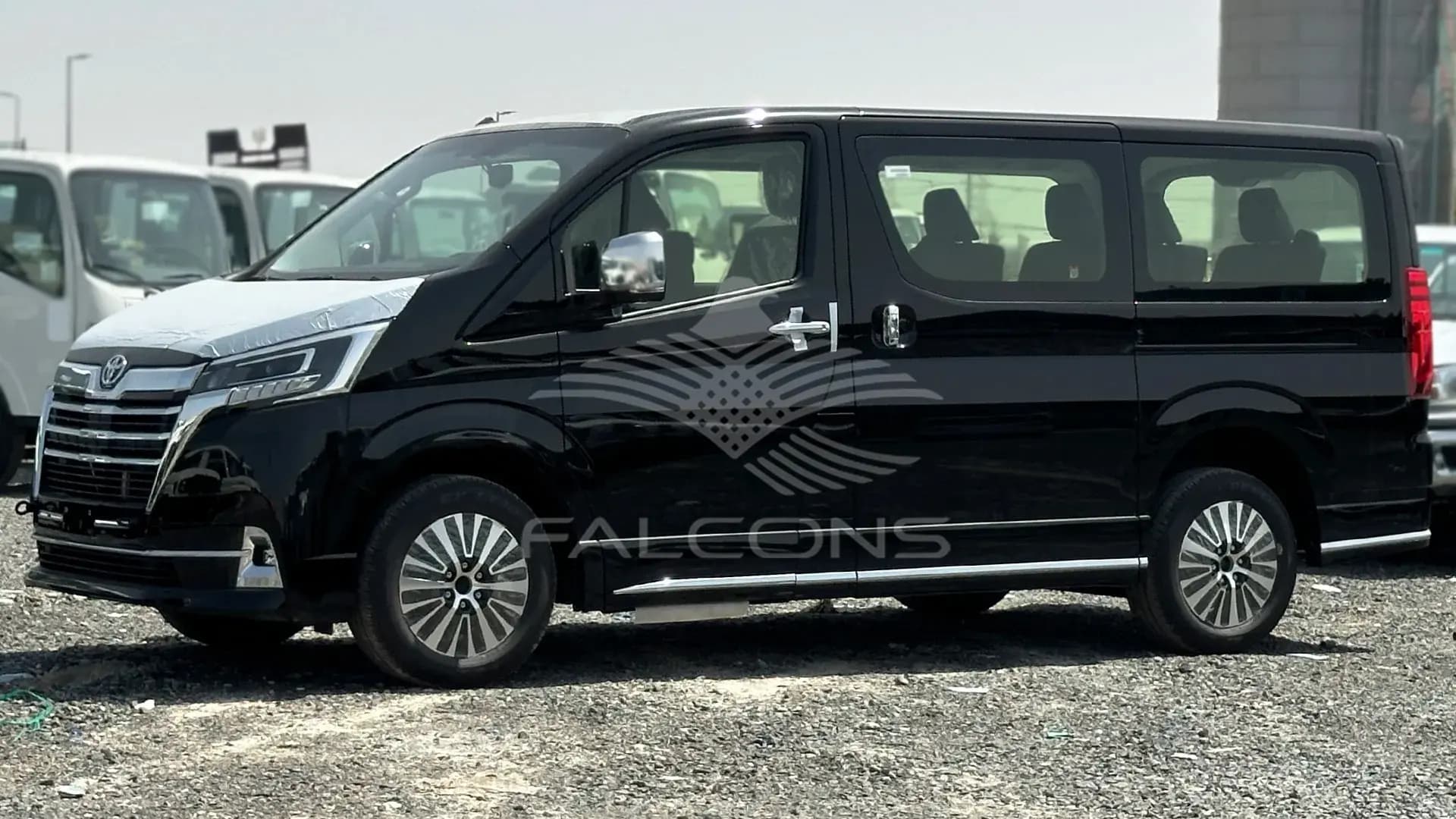 3.5L V6 6-STR LEATHER AT - Image 4