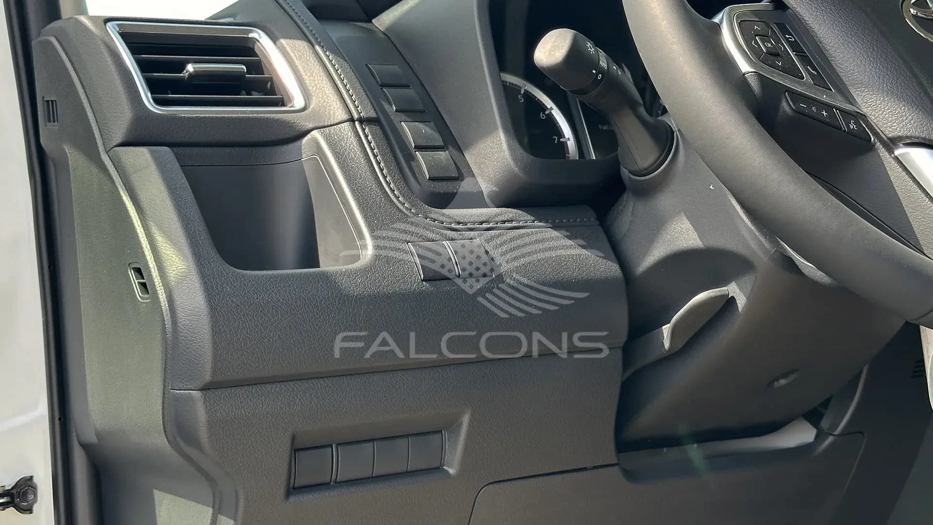 3.5L V6 6-STR LEATHER AT - Image 16