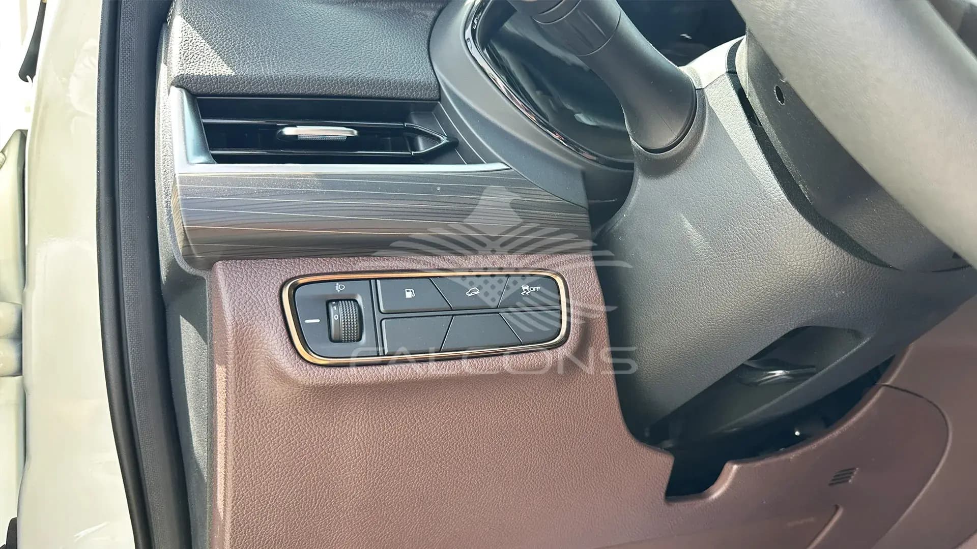 2.0L Turbo Euro6 AT - Image 15