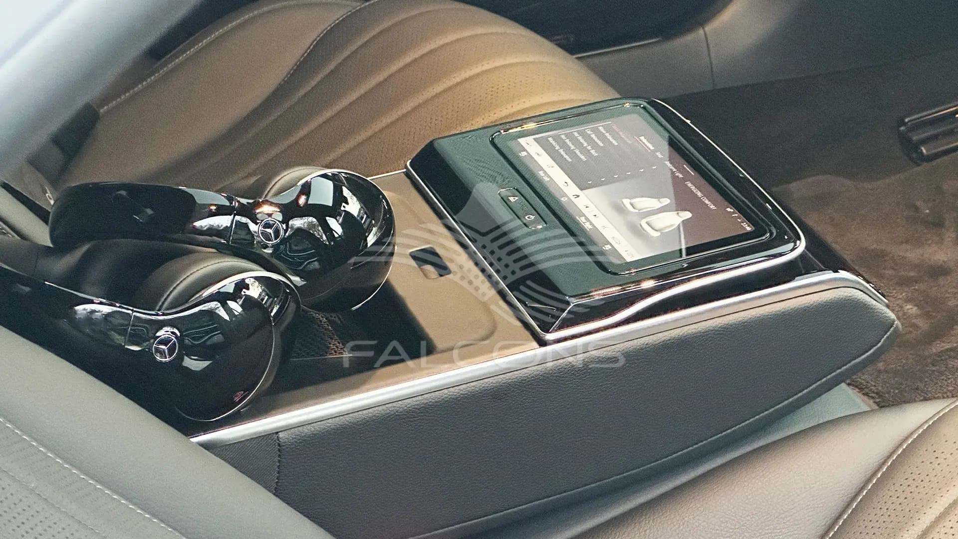 3.0L 4-MATIC AT - Image 13