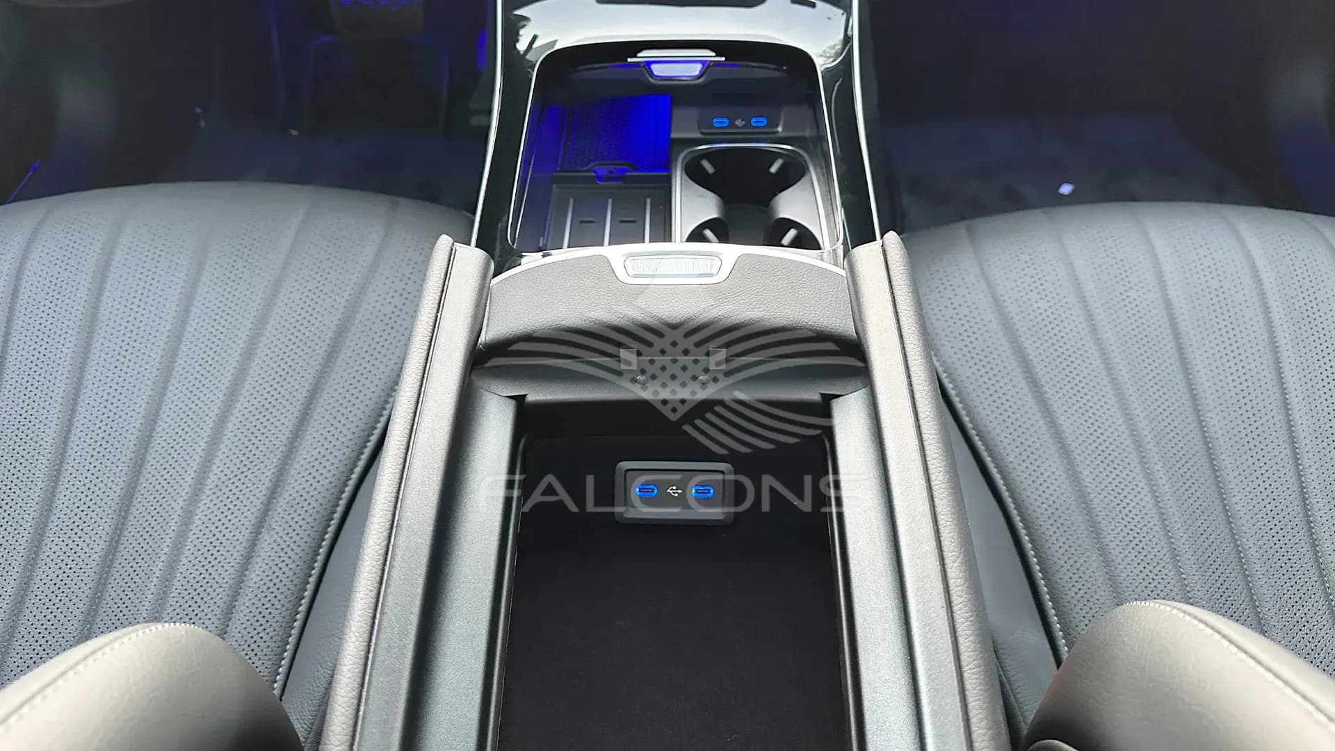 3.0L 4-MATIC AT - Image 16