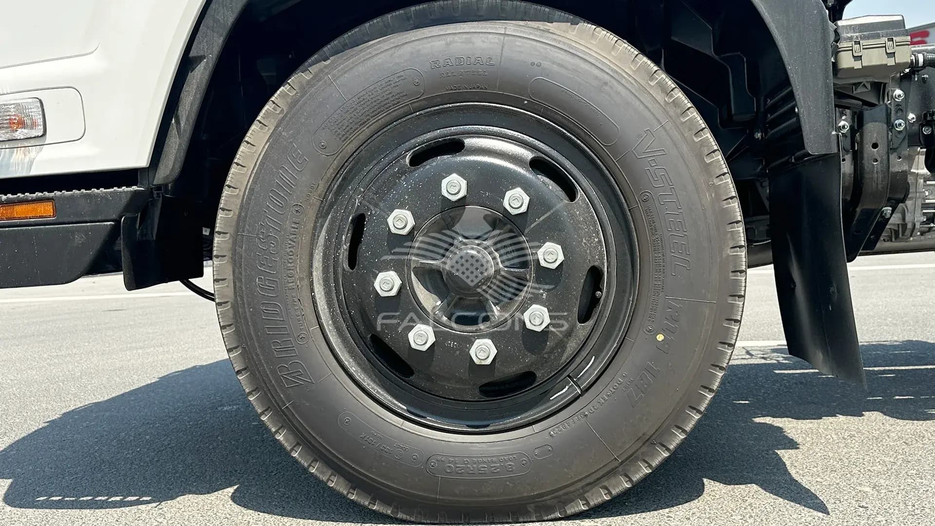 8.3L 33N CHASSIS MT - Image 7