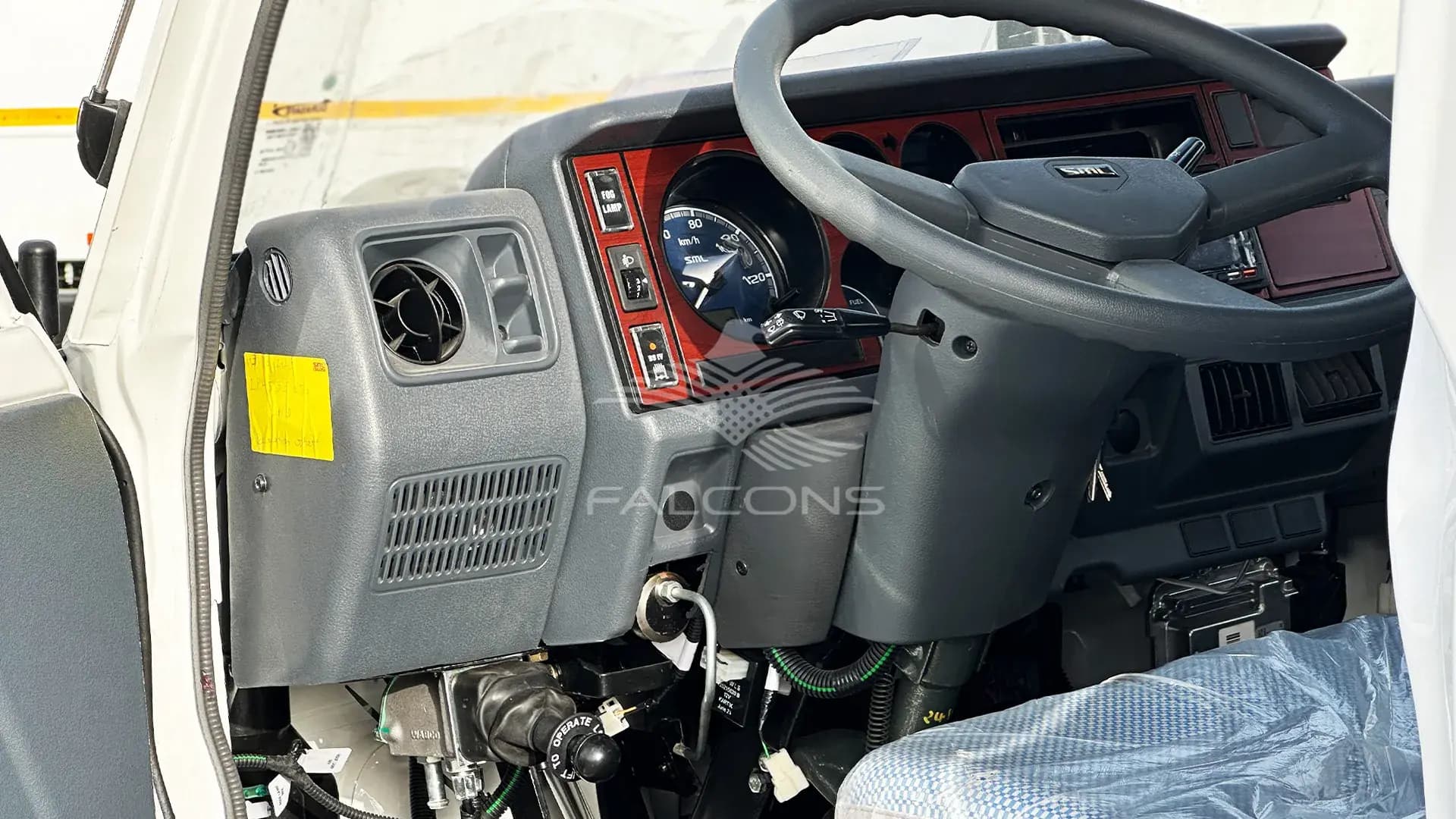 3.5L 4x2 LHD Diesel MT - Image 15