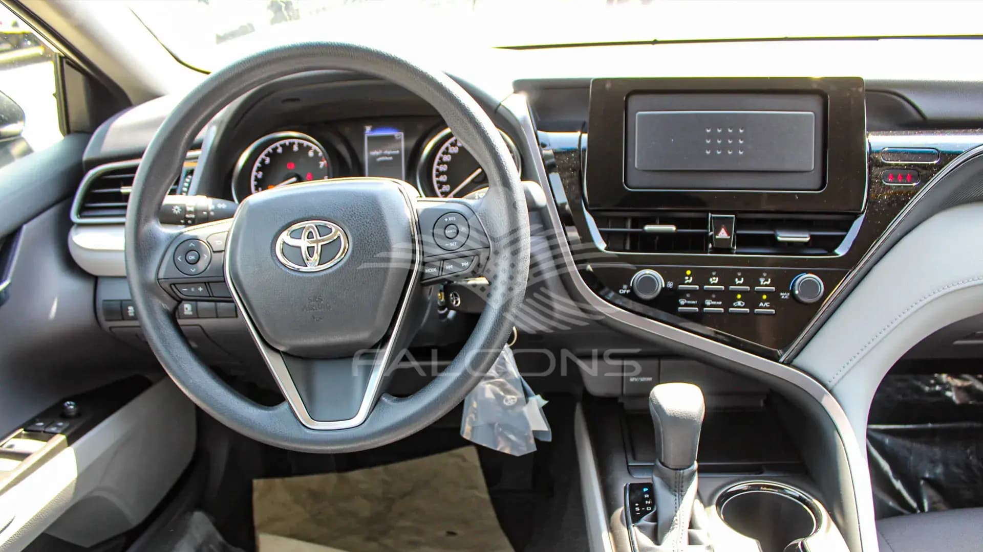 2.5L LE 5 seater AC - 2x Airbags  ABS AT - Image 18