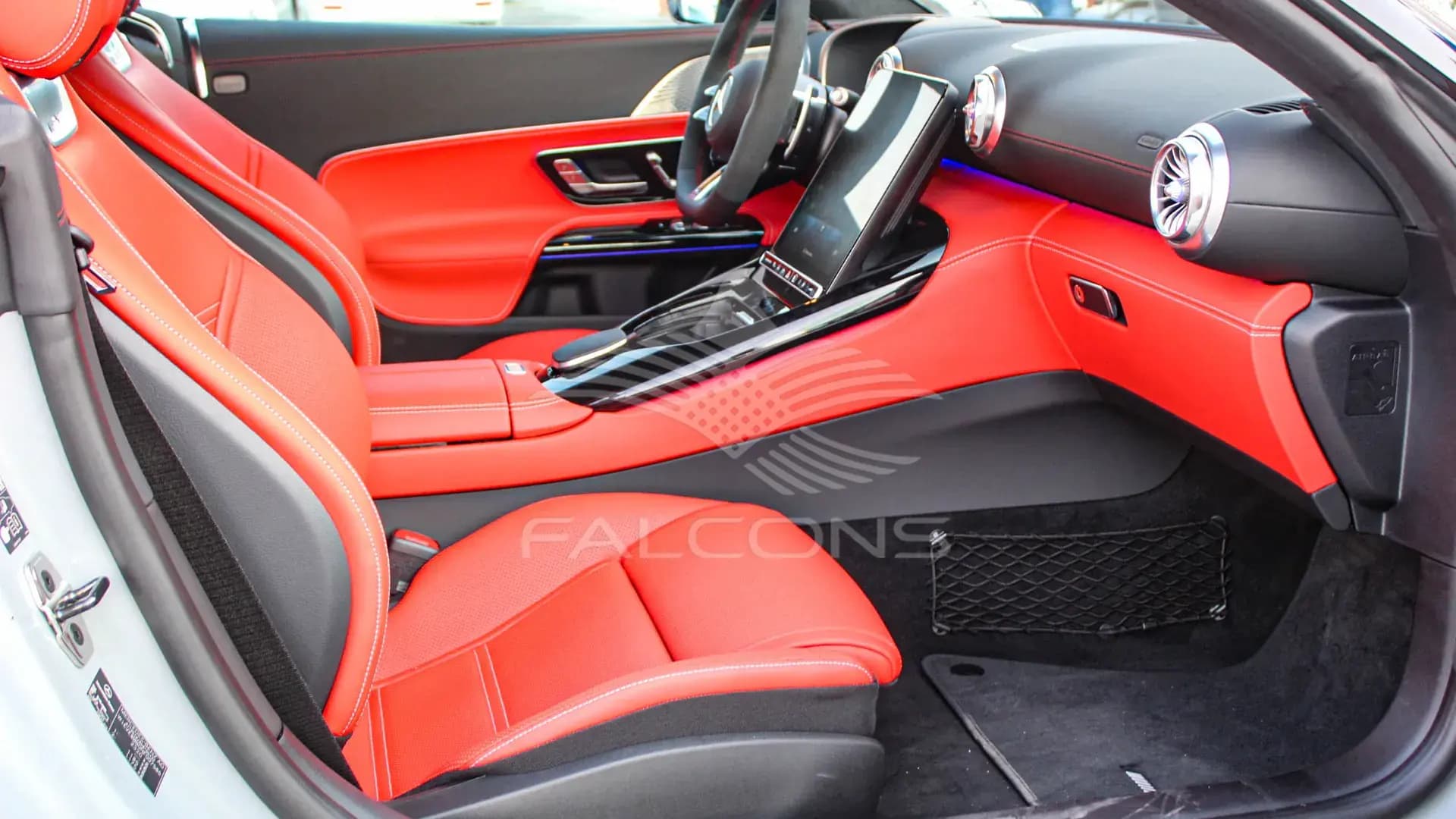 4.0L BITURBO 4MATIC+ AMG AT - Image 10