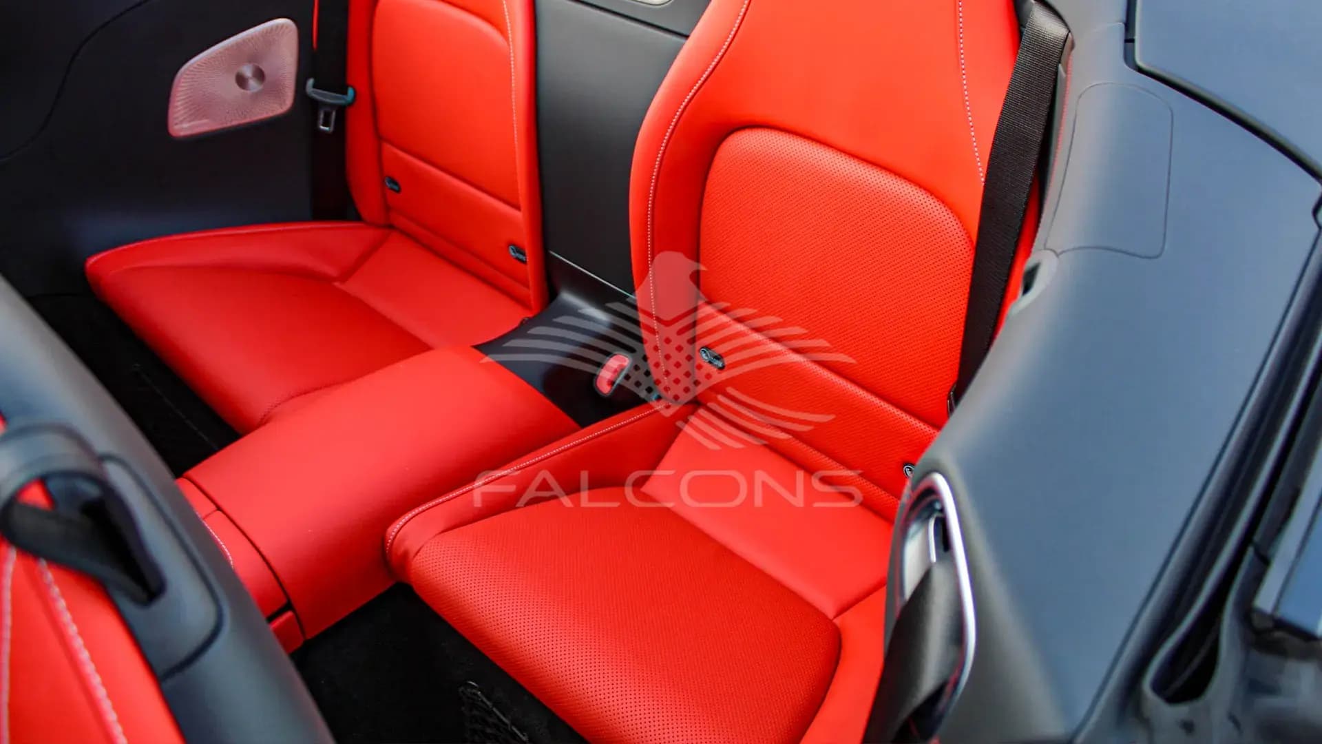 4.0L BITURBO 4MATIC+ AMG AT - Image 16