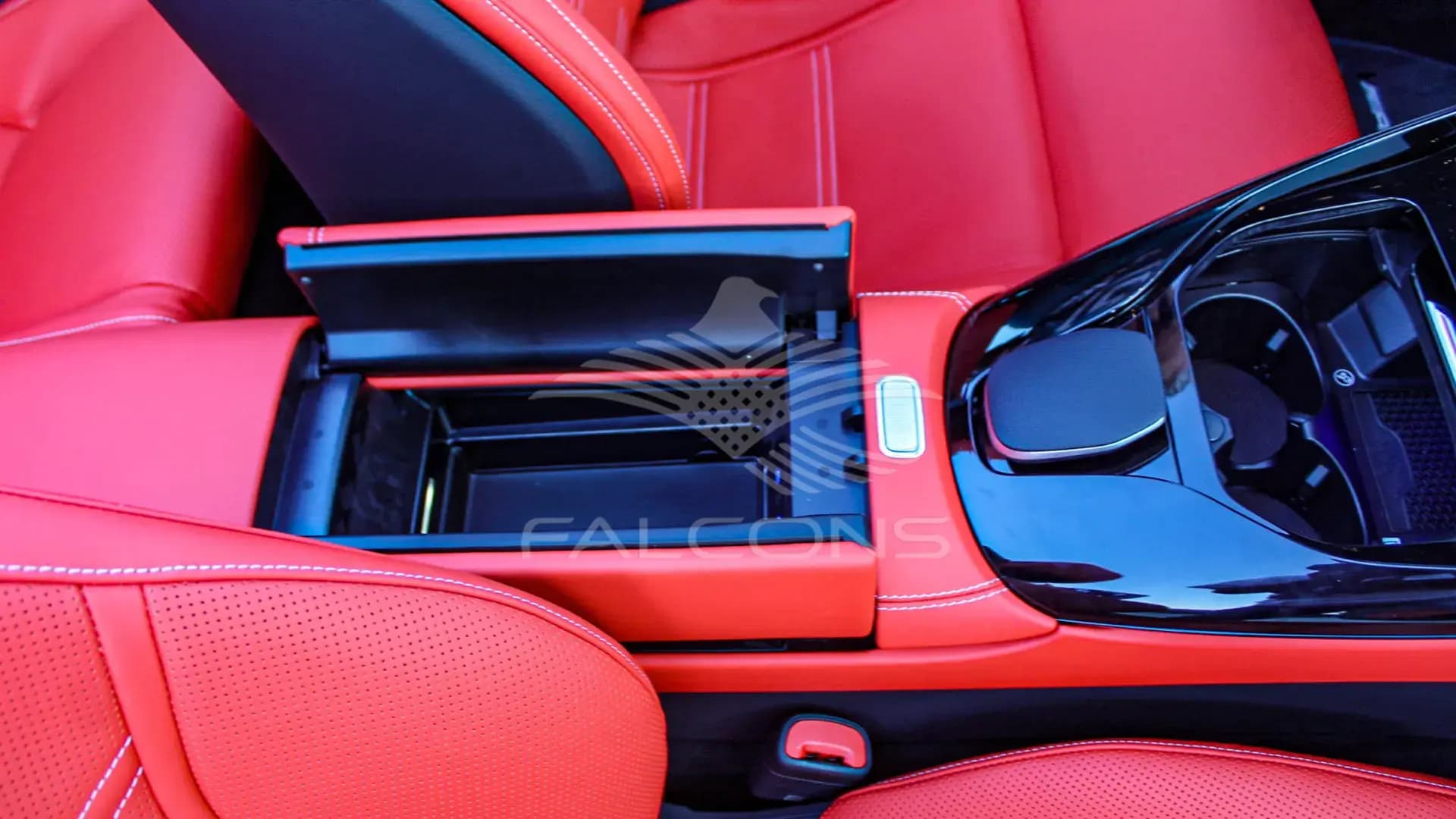 4.0L BITURBO 4MATIC+ AMG AT - Image 19