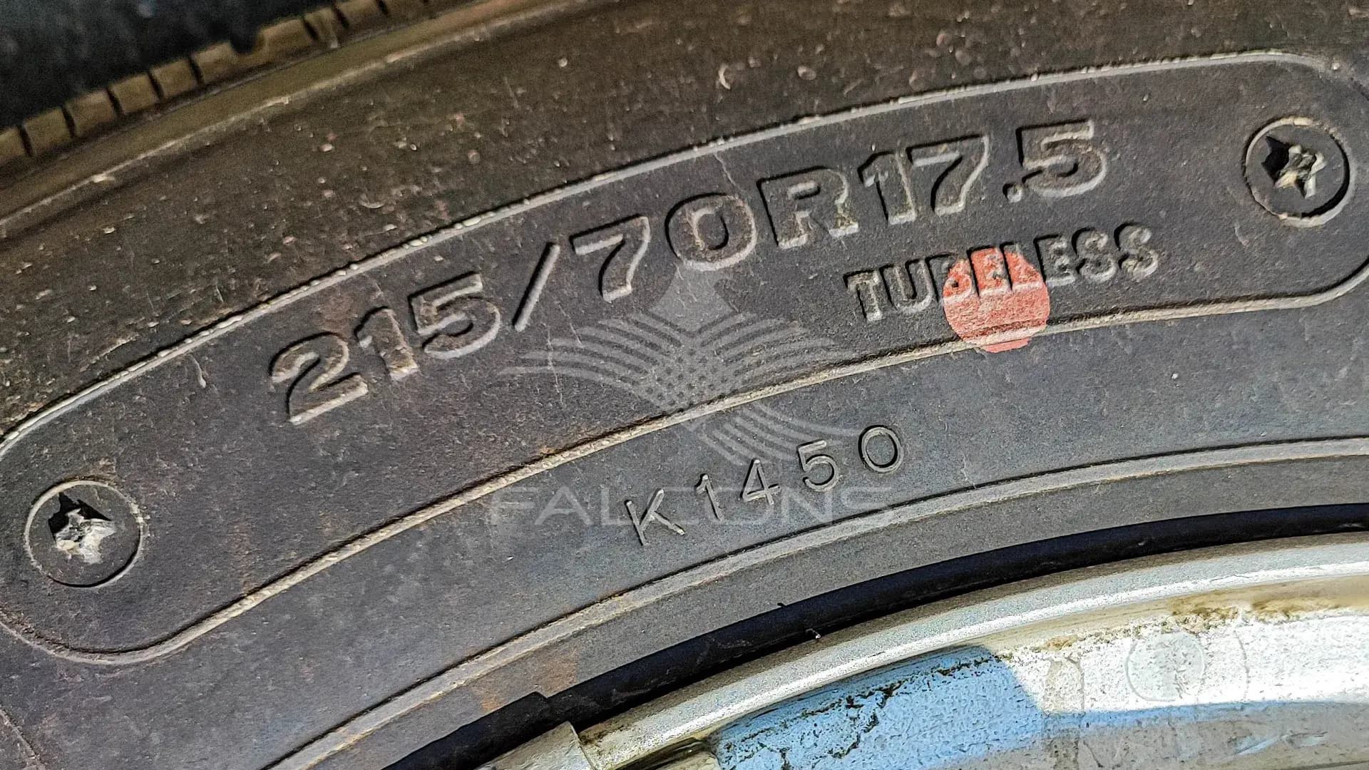 4.2L DSL 23 DLX MT - Image 8